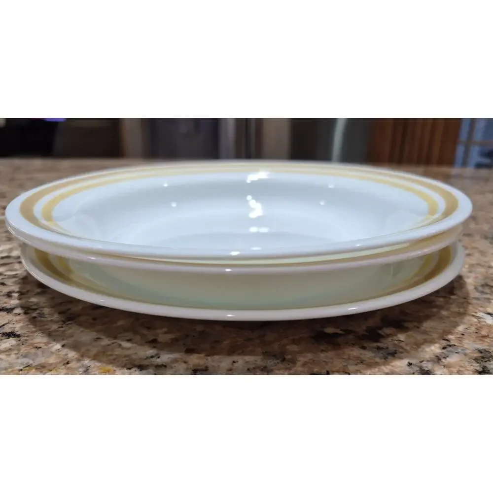 Corelle Citrus Dinnerware (2 Rimmed Bowls & 1 Luncheon Plate) Yellow